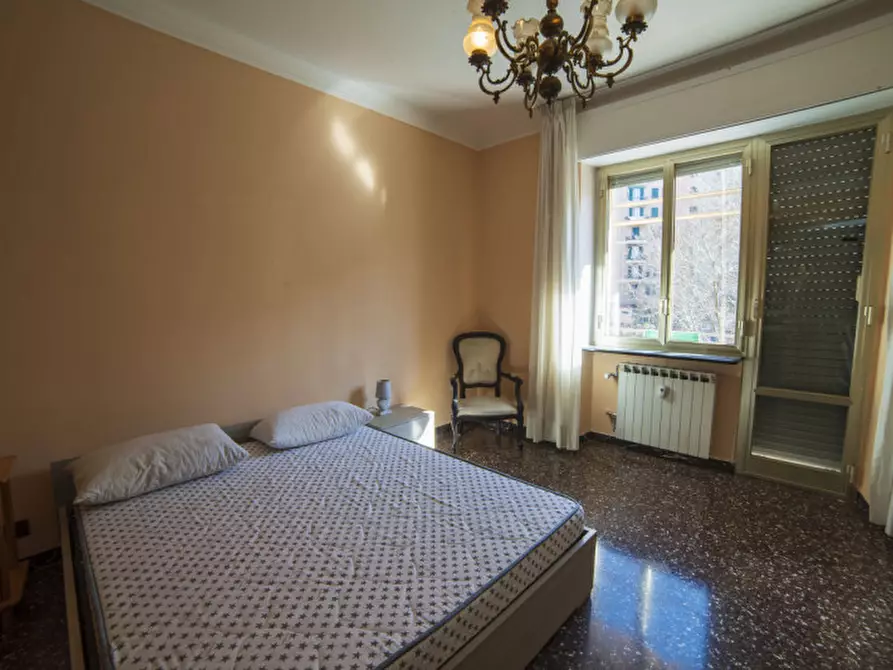 Immagine 13 di Appartamento in vendita  in Via Borzoli a Genova