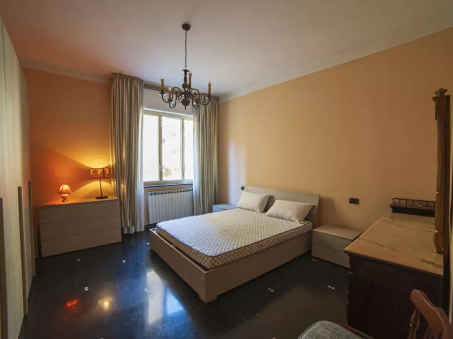 Immagine 19 di Appartamento in vendita  in Via Borzoli a Genova