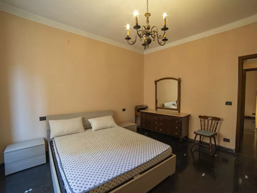 Immagine 20 di Appartamento in vendita  in Via Borzoli a Genova