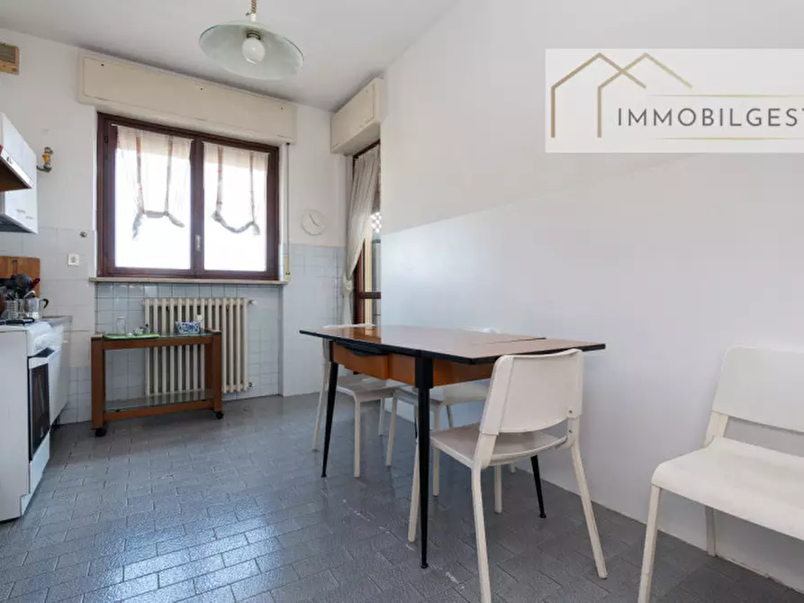 Immagine 4 di Appartamento in vendita  in Corso Trapani 7 a Torino