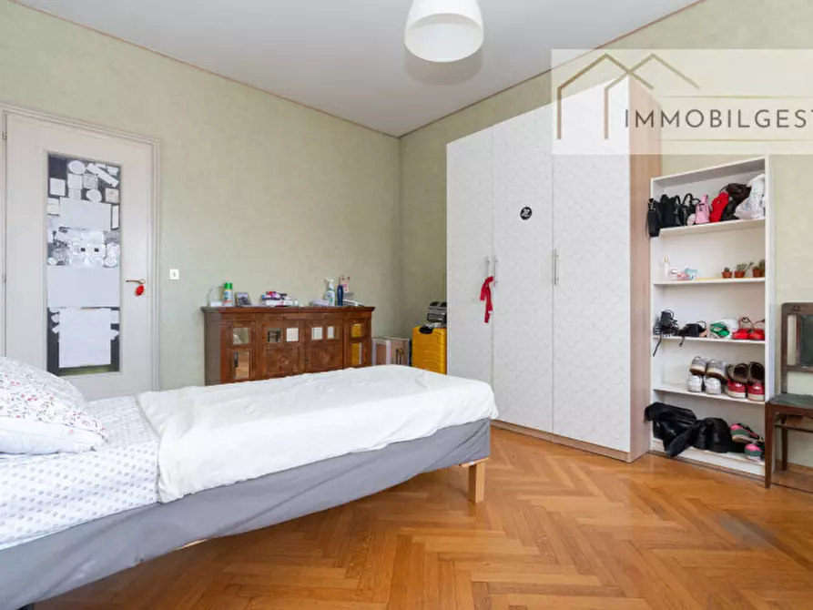 Immagine 13 di Appartamento in vendita  in Corso Trapani 7 a Torino