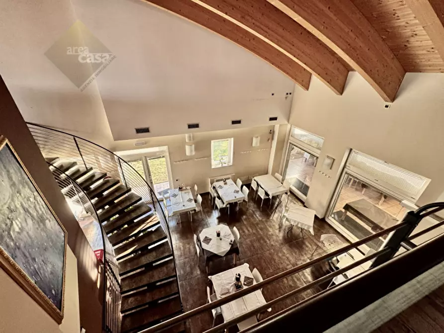 Immagine 10 di Attività commerciale in affitto  in Via Asiago a Cassola