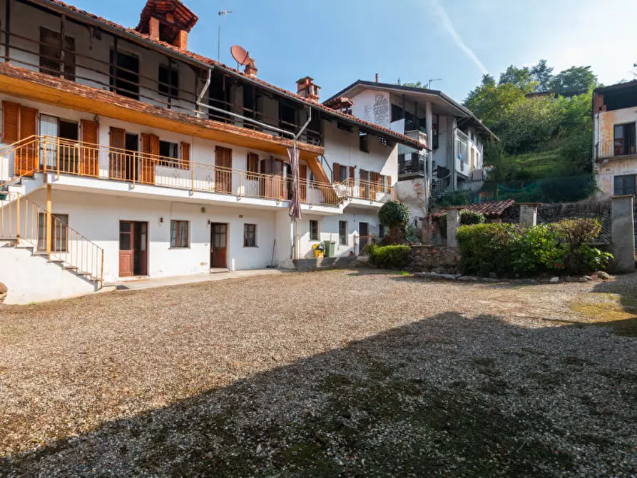 Immagine 3 di Casa indipendente in vendita  in Via Massimo d'Azeglio 186 a Castellamonte