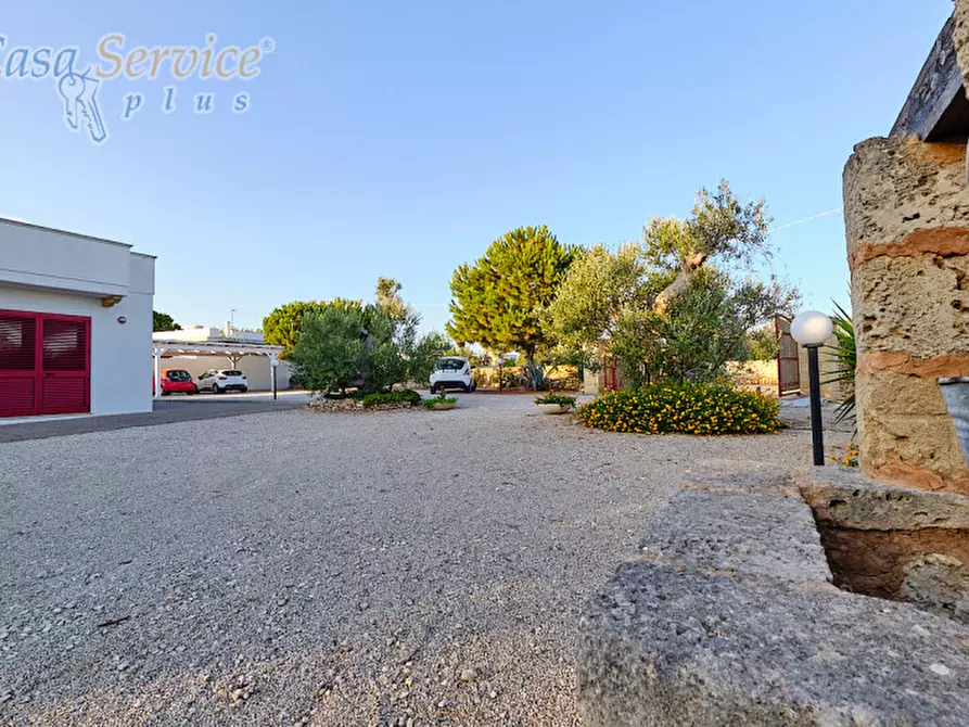 Immagine 5 di Villa in vendita  in Via Goffredo Mameli a Racale