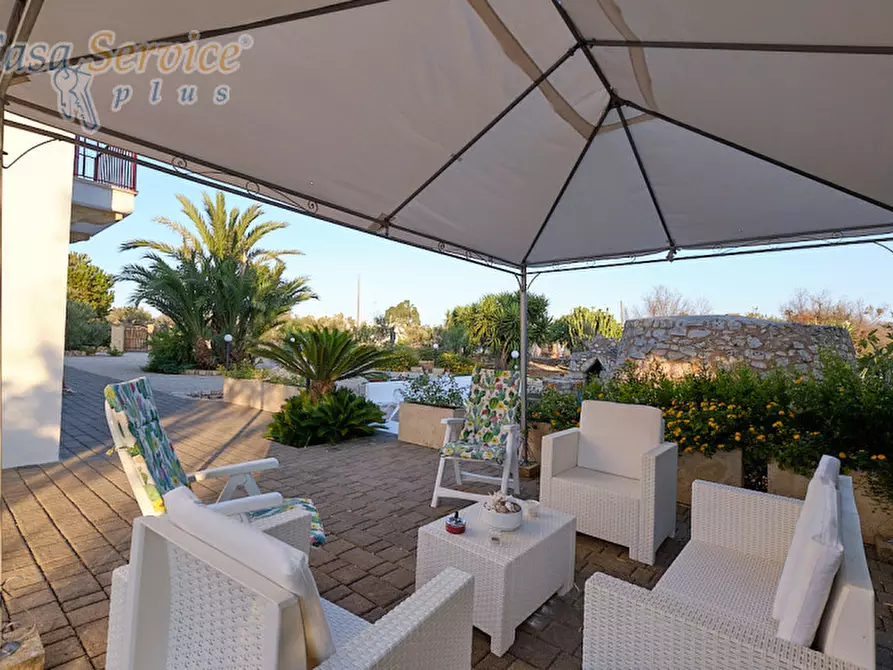 Immagine 17 di Villa in vendita  in Via Goffredo Mameli a Racale