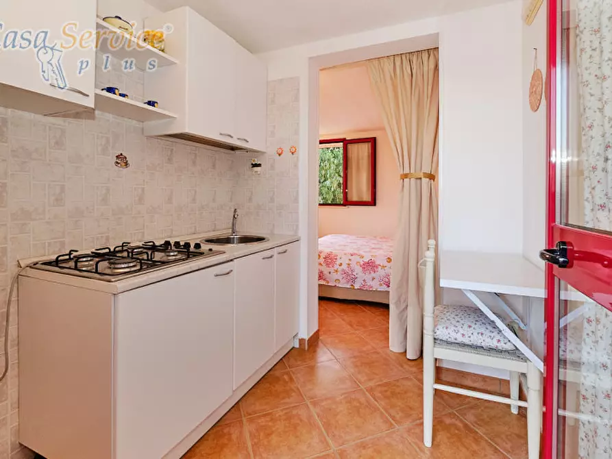 Immagine 19 di Villa in vendita  in Via Goffredo Mameli a Racale