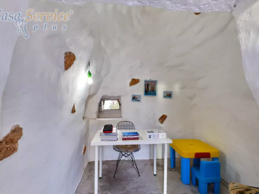 Immagine 49 di Villa in vendita  in Via Goffredo Mameli a Racale