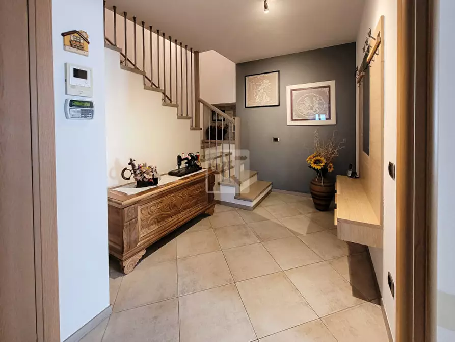 Immagine 3 di Casa indipendente in vendita  in Via Giovanni Segantini a Drena