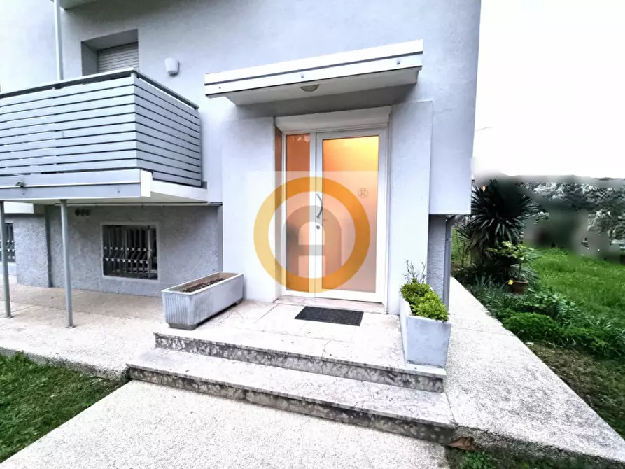 Immagine 6 di Appartamento in vendita  a Bassano Del Grappa