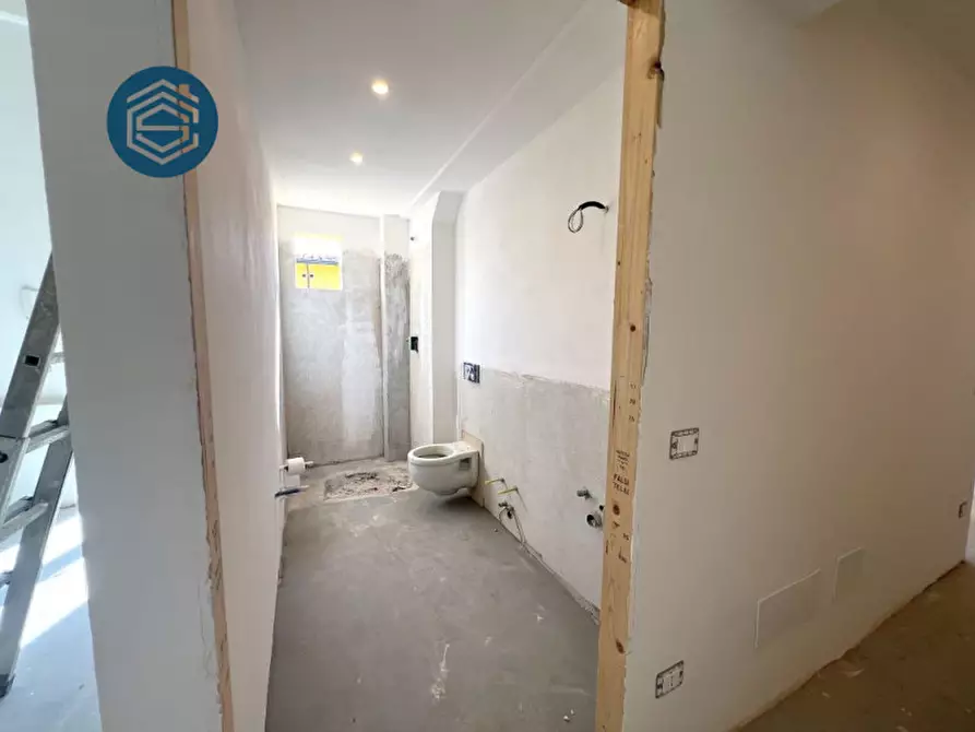 Immagine 16 di Appartamento in vendita  in Via Tredici Martiri 96 a Campi Bisenzio