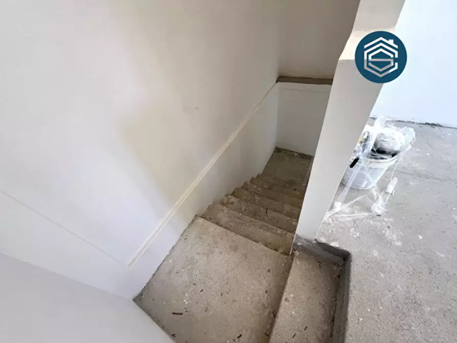 Immagine 30 di Appartamento in vendita  in Via Tredici Martiri 96 a Campi Bisenzio