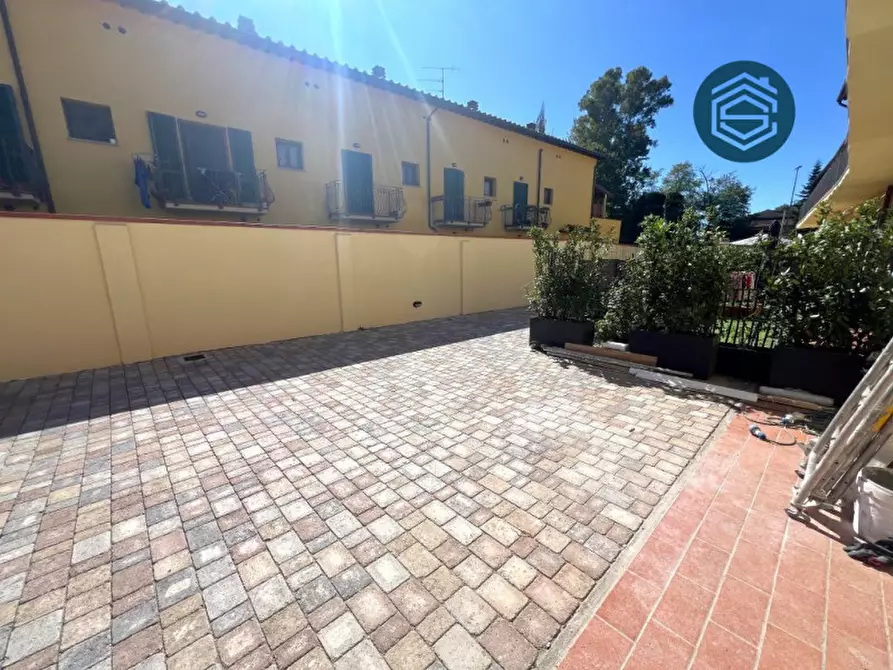 Immagine 36 di Appartamento in vendita  in Via Tredici Martiri 96 a Campi Bisenzio