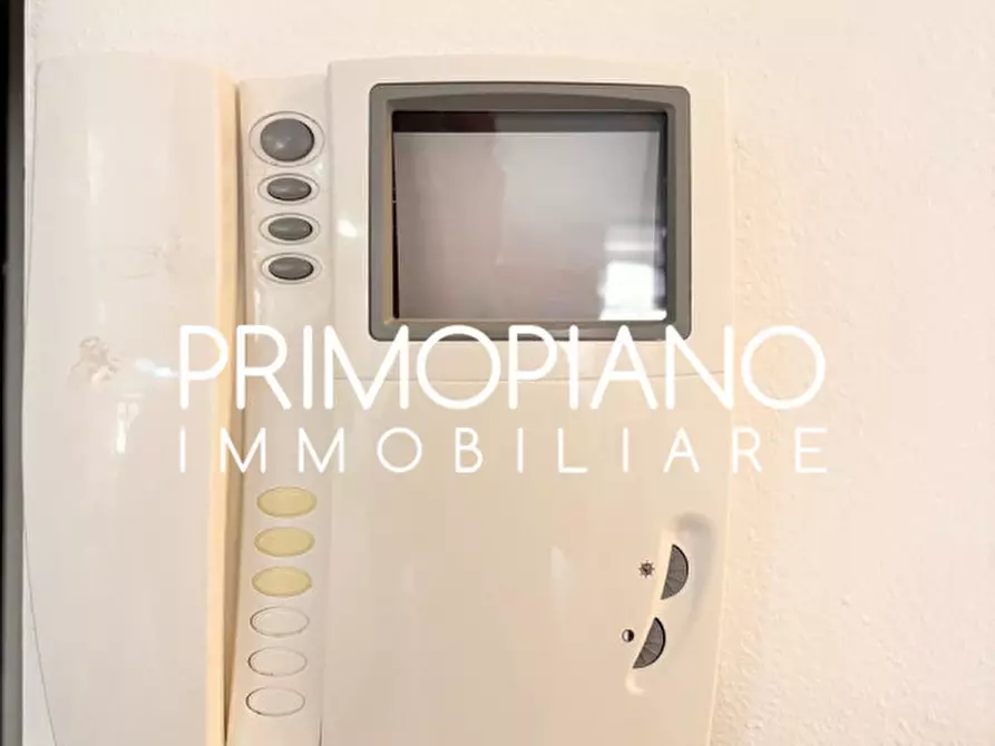 Immagine 13 di Appartamento in vendita  in Via Roma a Vallelaghi