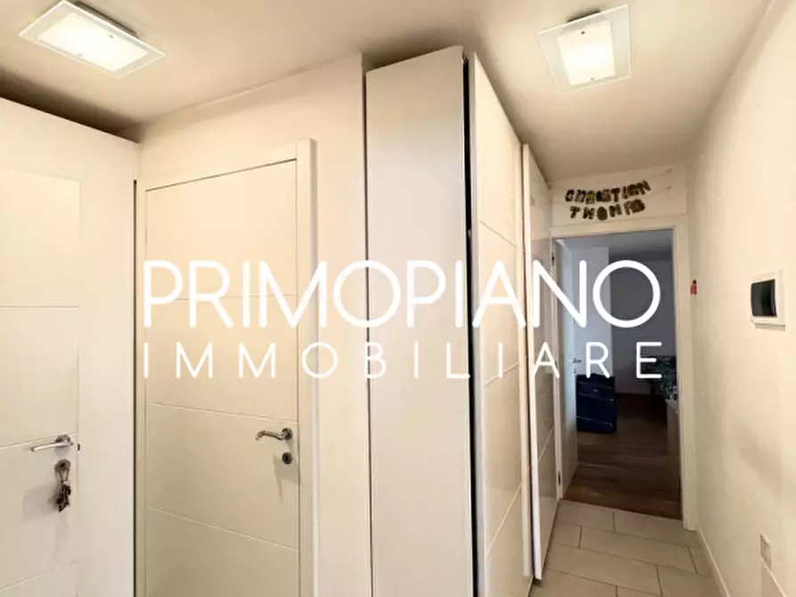 Immagine 14 di Appartamento in vendita  in Via Roma a Vallelaghi