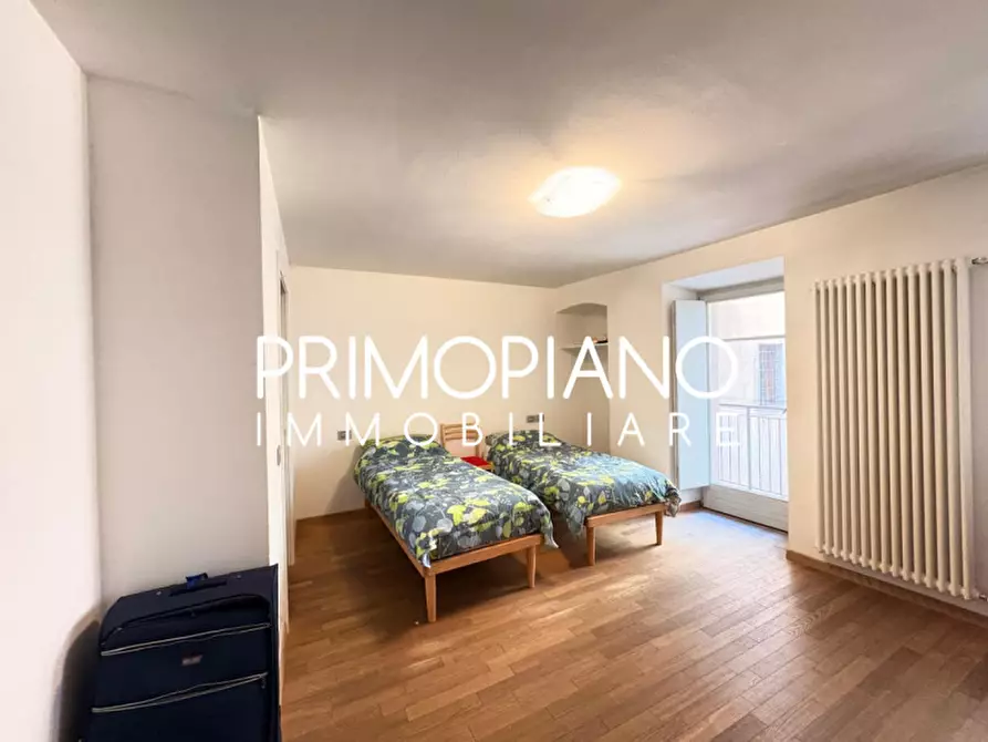 Immagine 24 di Appartamento in vendita  in Via Roma a Vallelaghi