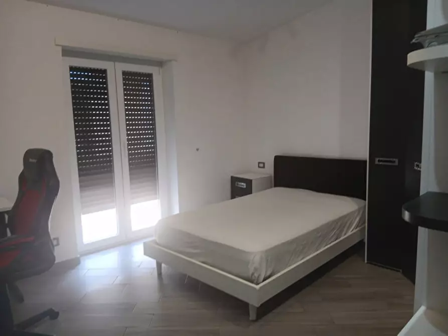 Immagine 1 di Camera in affitto  in Via Rudiano a Roma