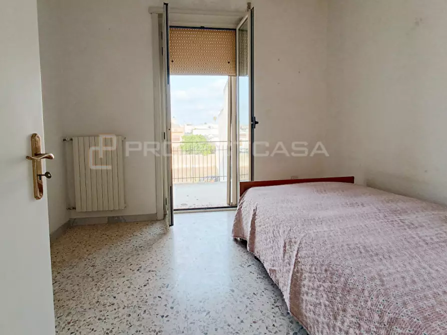 Immagine 5 di Appartamento in vendita  in via Ettore D'Amore 5 a Scorrano