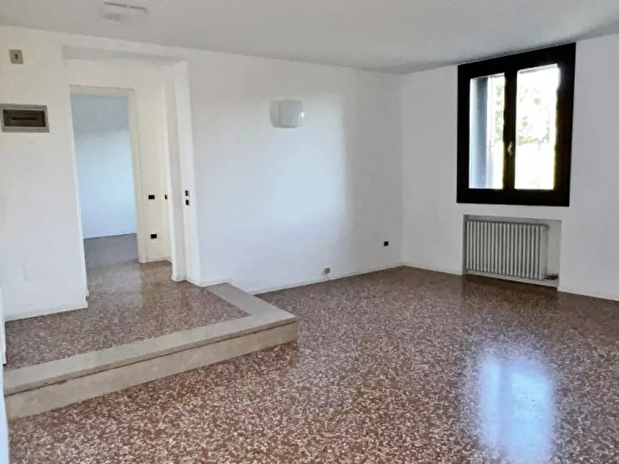 Immagine 14 di Appartamento in vendita  in Contrà Santa Caterina, a Vicenza