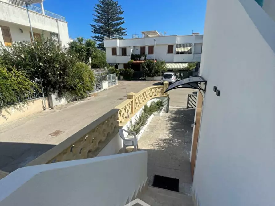 Immagine 11 di Appartamento in vendita  in Lungomare Giacomo Matteotti a Melendugno