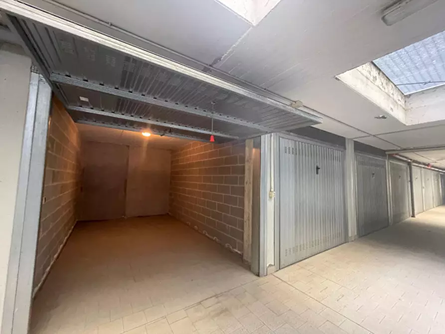 Immagine 12 di Garage in vendita  in Via Salvo D'Acquisto a San Lazzaro Di Savena