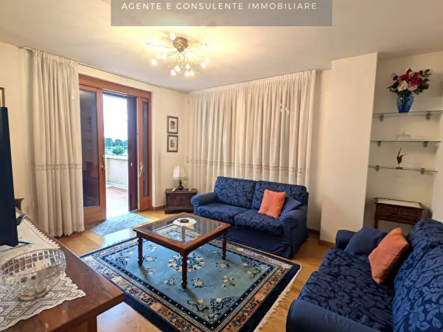 Immagine 10 di Appartamento in vendita  a Vittorio Veneto