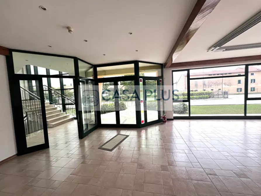 Immagine 5 di Capannone industriale in affitto  a Tezze Sul Brenta