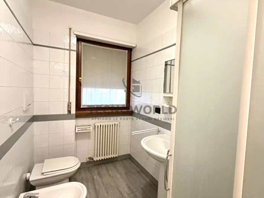 Immagine 9 di Appartamento in vendita  in via largo g perlasca a Bassano Del Grappa