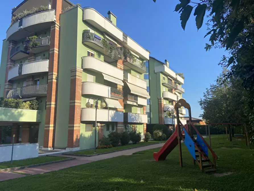 Immagine 16 di Appartamento in vendita  in via largo g perlasca a Bassano Del Grappa