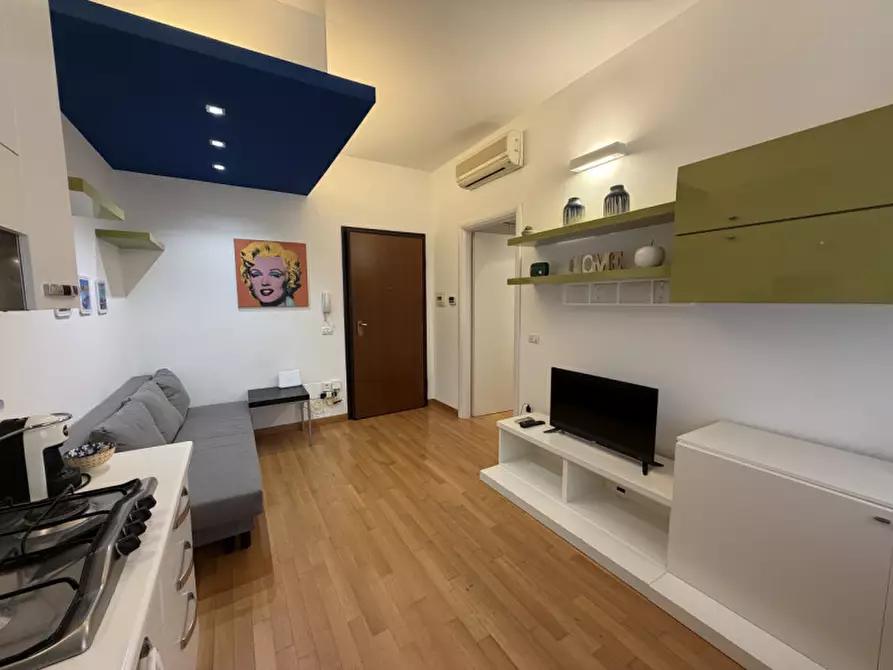 Immagine 3 di Appartamento in vendita  in Via Cicco Simonetta del Naviglio 11 A a Milano