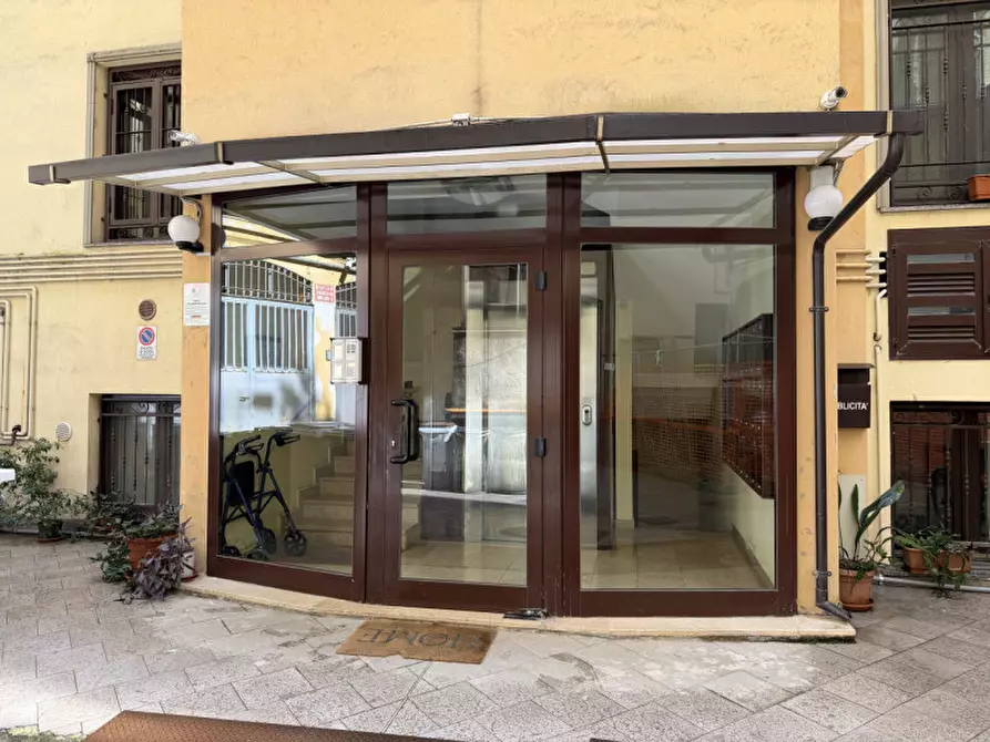 Immagine 3 di Appartamento in vendita  in Via Cicco Simonetta del Naviglio a Milano