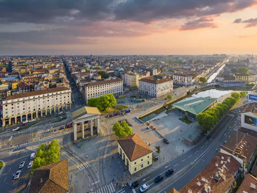 Immagine 16 di Appartamento in vendita  in Via Cicco Simonetta del Naviglio 11 A a Milano