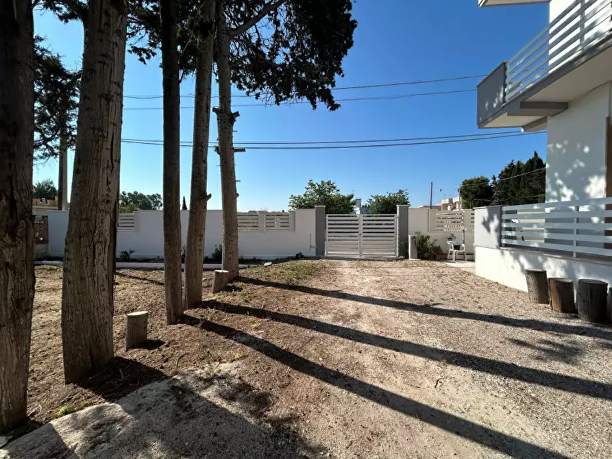 Immagine 4 di Appartamento in vendita  in VIA SQUINZANO, 64 a Squinzano