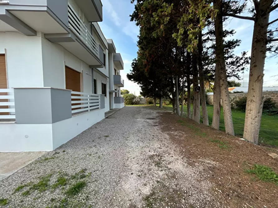 Immagine 11 di Appartamento in vendita  in VIA SQUINZANO, 64 a Squinzano