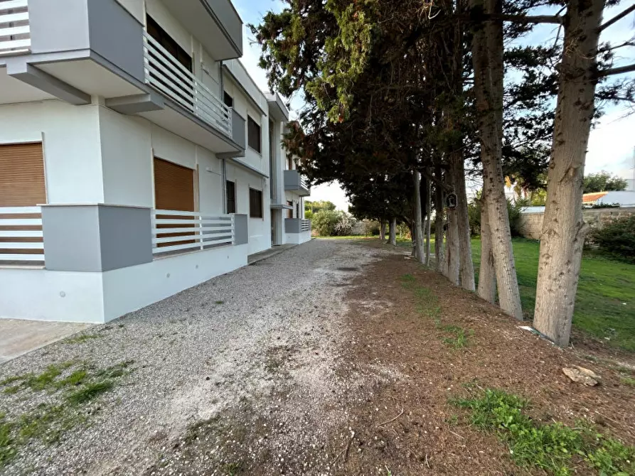 Immagine 13 di Appartamento in vendita  in VIA SQUINZANO, 64 a Squinzano