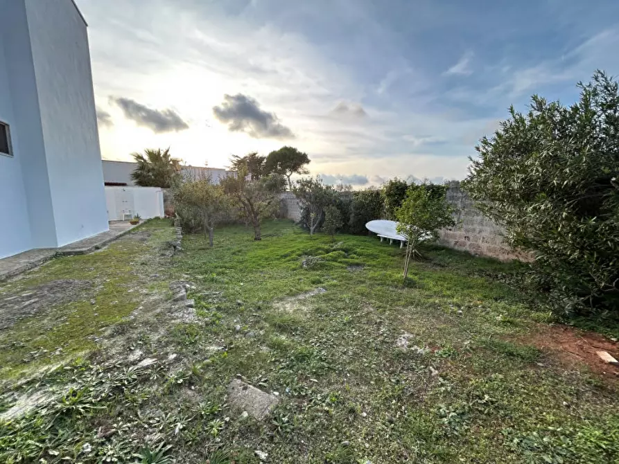 Immagine 20 di Appartamento in vendita  in VIA SQUINZANO, 64 a Squinzano