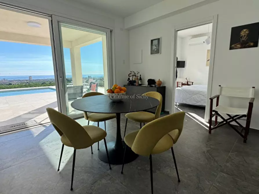 Immagine 9 di Villa in vendita  in VIA PADRE GIUSEPPE TAVOLACCI a Avola