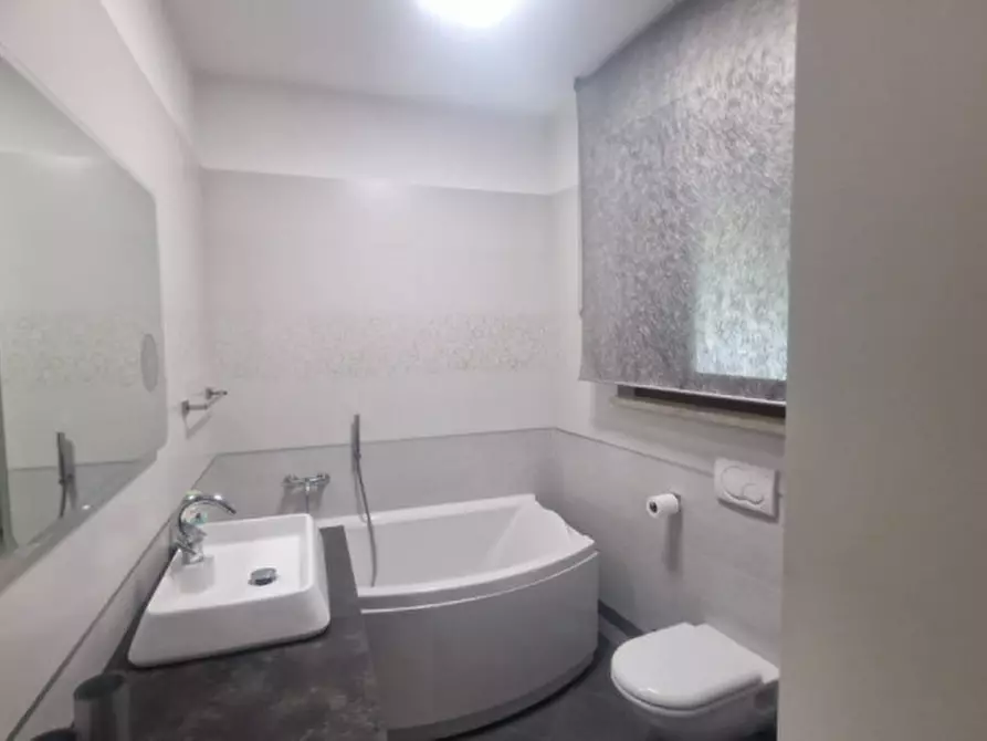 Immagine 11 di Appartamento in affitto  in Via Finlandia a Montesilvano