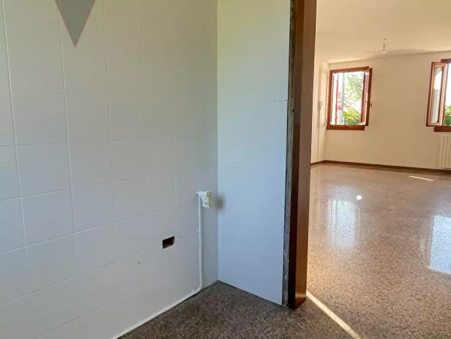 Immagine 13 di Casa indipendente in vendita  in Via Roma a Codevigo