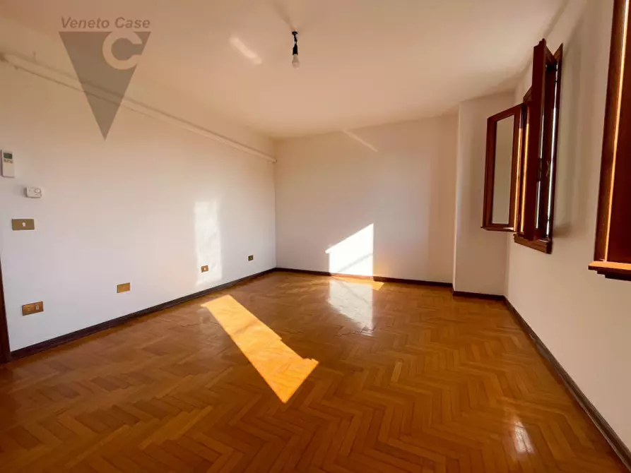 Immagine 27 di Casa indipendente in vendita  in Via Roma a Codevigo