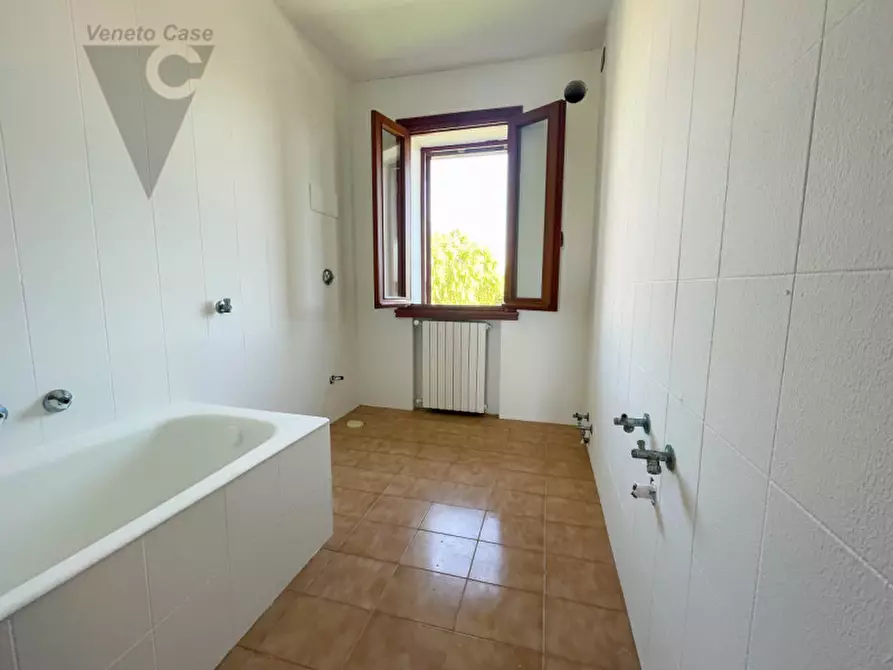 Immagine 28 di Casa indipendente in vendita  in Via Roma a Codevigo