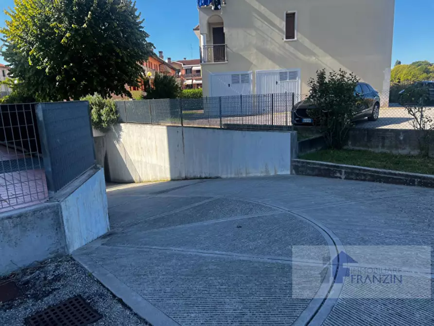 Immagine 4 di Garage in vendita  in VIA ANTONIO GRAMSCI 37 a Meolo