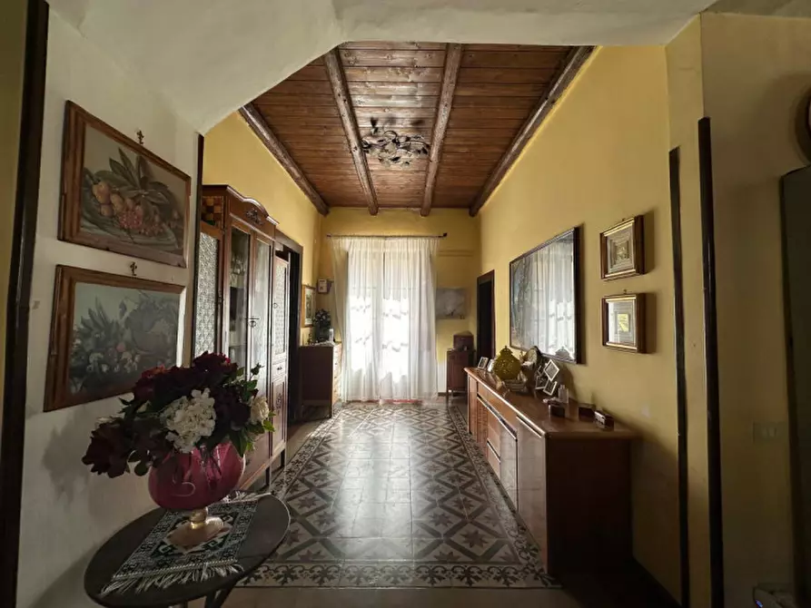 Immagine 3 di Casa indipendente in vendita  in Via Camerelle,5-6 a Gualtieri Sicaminò