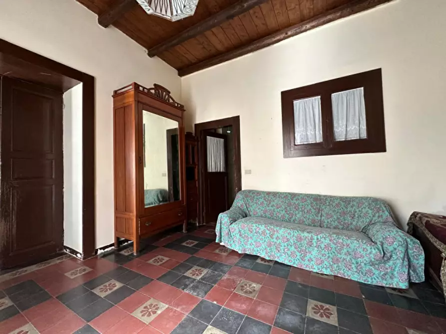 Immagine 13 di Casa indipendente in vendita  in Via Camerelle,5-6 a Gualtieri Sicaminò