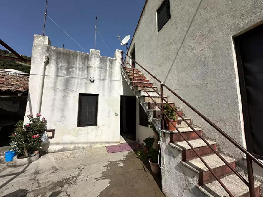 Immagine 21 di Casa indipendente in vendita  in Via Camerelle,5-6 a Gualtieri Sicaminò