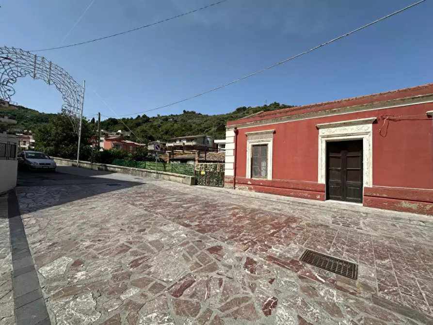 Immagine 23 di Casa indipendente in vendita  in Via Camerelle,5-6 a Gualtieri Sicaminò