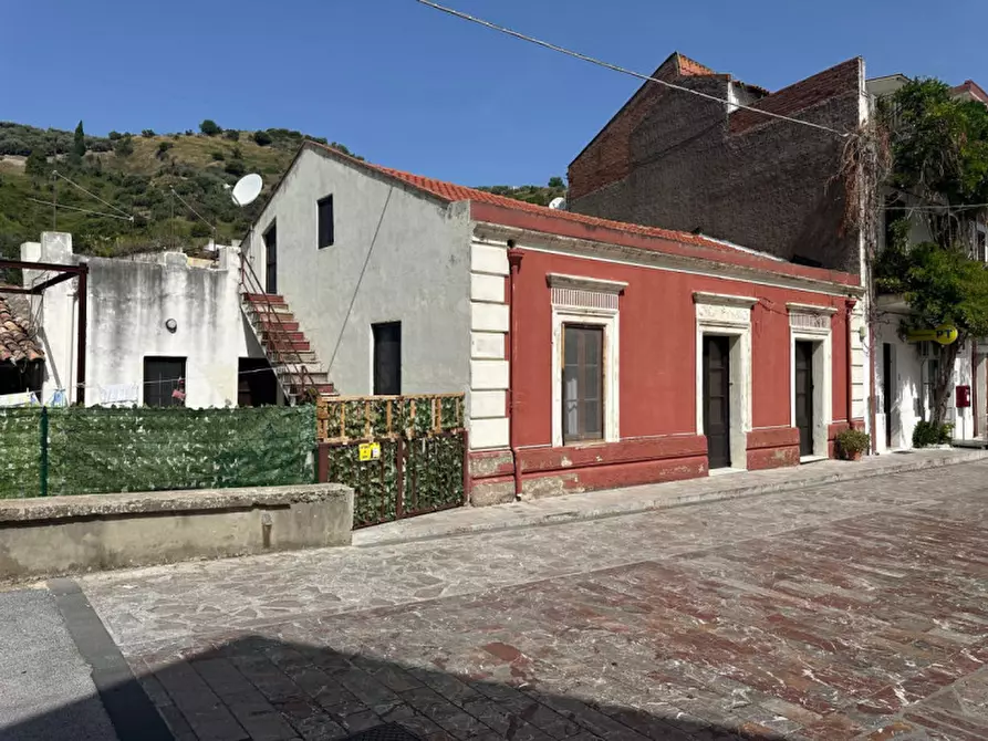 Immagine 24 di Casa indipendente in vendita  in Via Camerelle,5-6 a Gualtieri Sicaminò