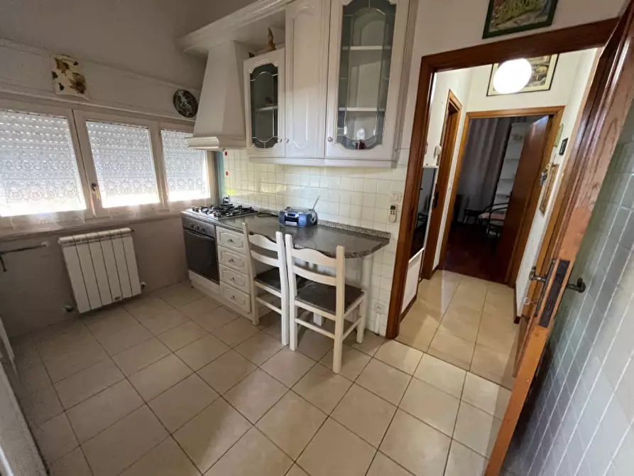 Immagine 4 di Appartamento in vendita  a Senigallia