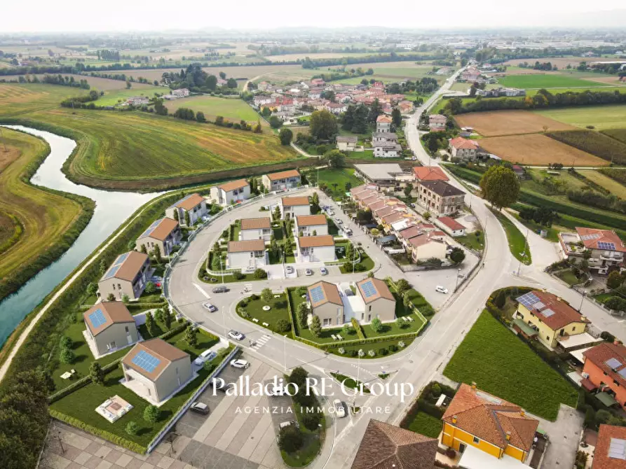 Immagine 7 di Casa bifamiliare in vendita  in Via Ceresone a Grisignano Di Zocco