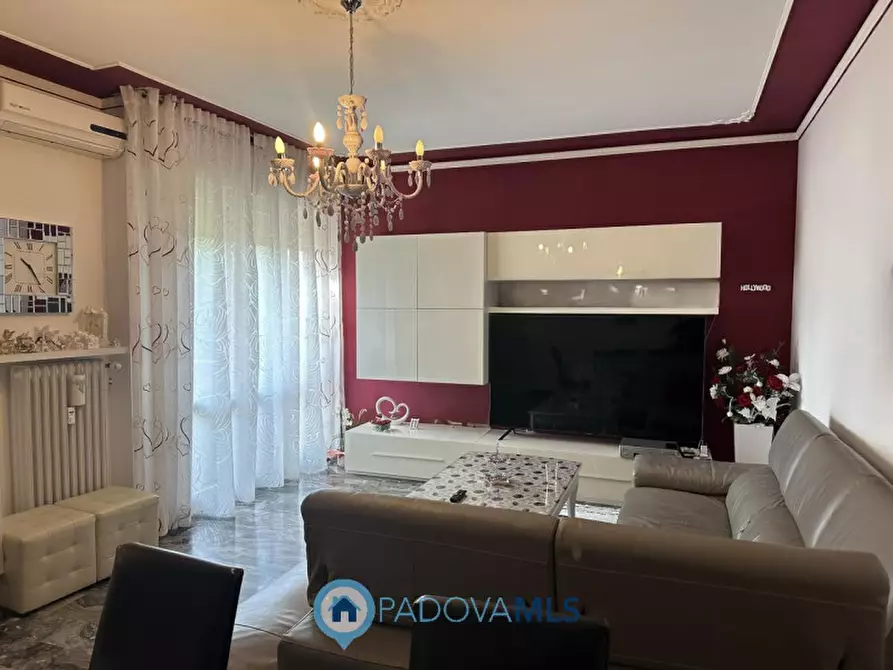 Immagine 9 di Appartamento in vendita  in Via Antonio Tonzig, 19 a Padova