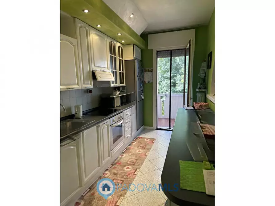 Immagine 19 di Appartamento in vendita  in Via Antonio Tonzig, 19 a Padova